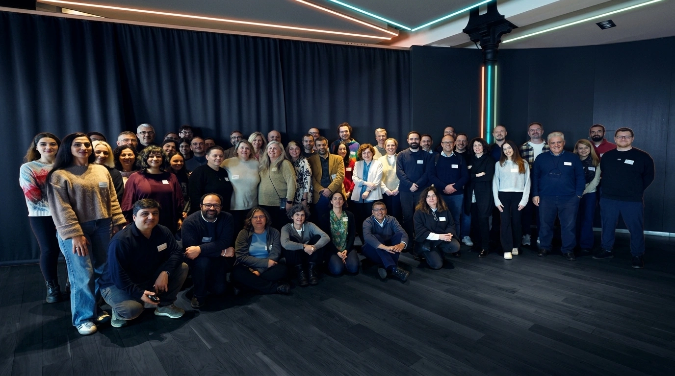 MAIA Second General Meeting in Hainburg Group Photo (Onur Birol / MAIA - modified)